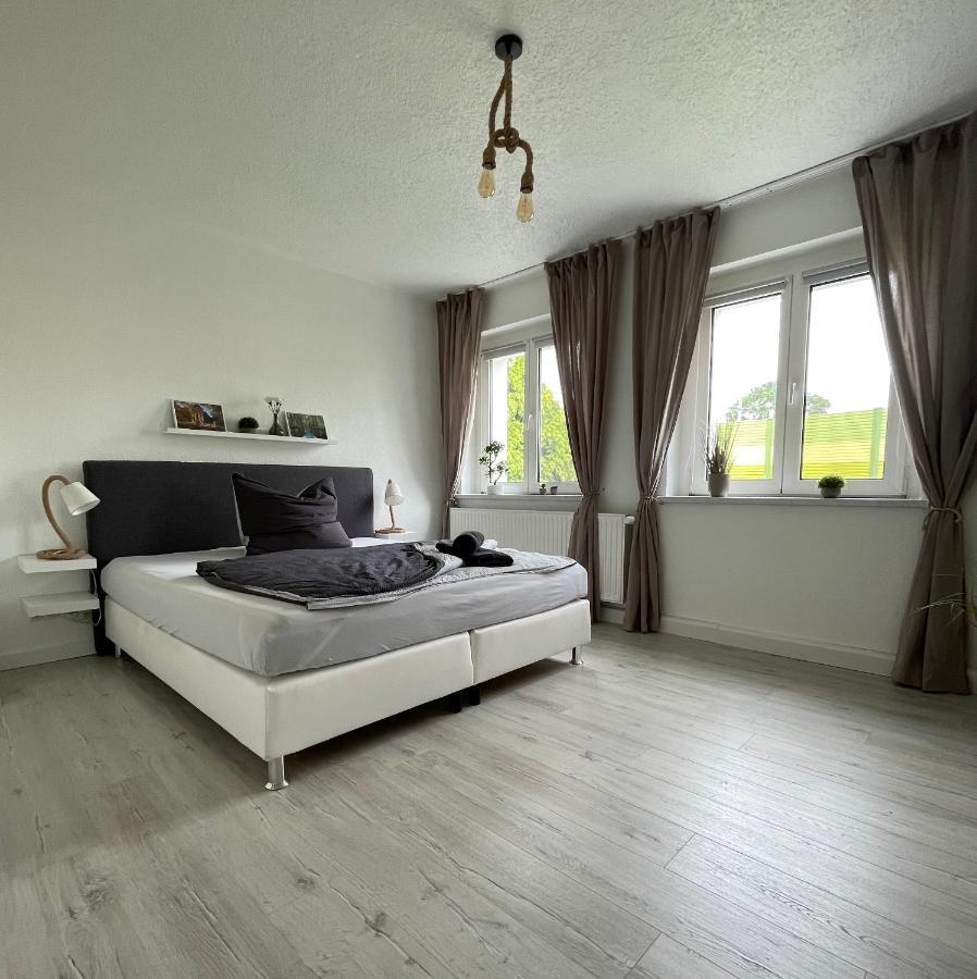 Neu Familienfreundliche Fewo In Seennaehe Im Leipziger Sueden 마르클리베르크 외부 사진